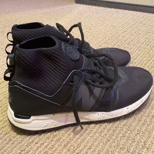 NWOT NEW BALANCE 247 MID SHOES BLACK